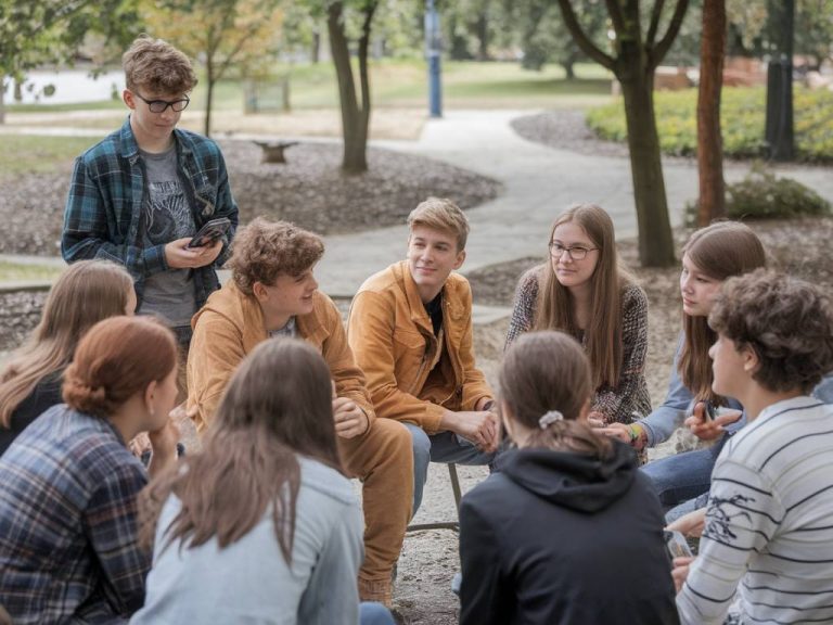 Cuidados com a saúde emocional dos adolescentes na era digital